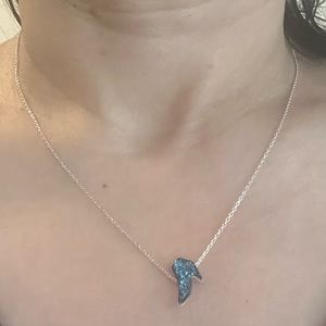 Lovely 925 sterling silver sparkling blue shoes necklace length 18” brand new